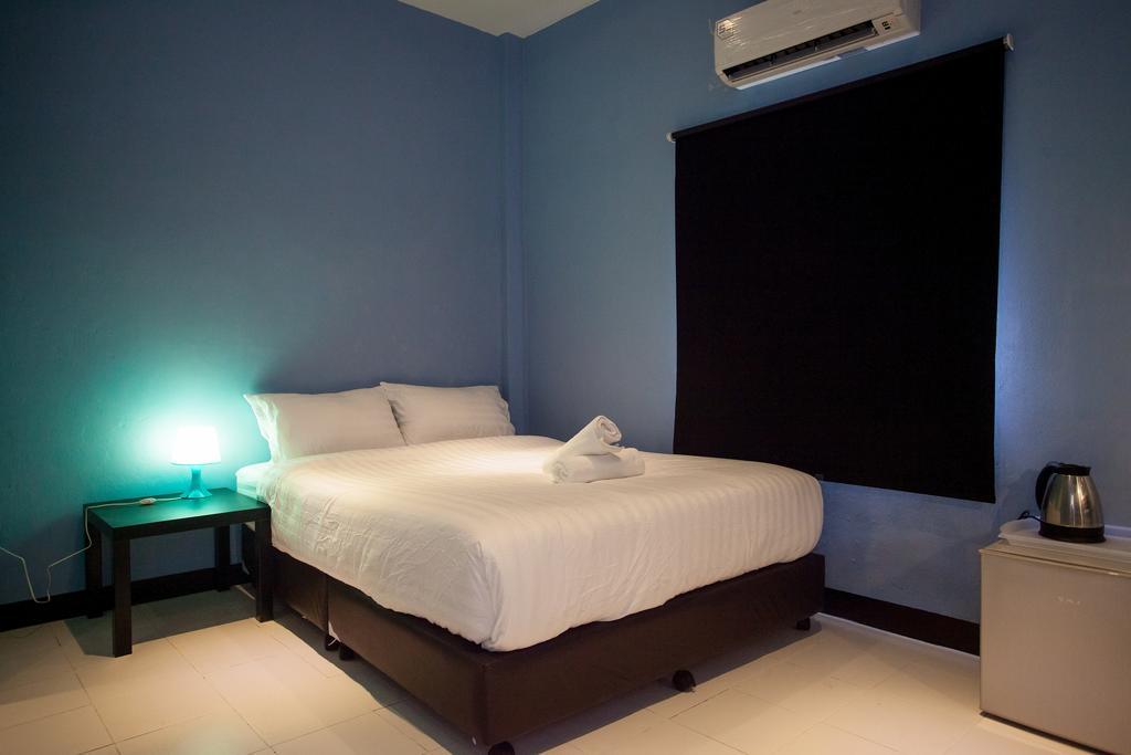 Hotel The Mix Bangkok - Phrom Phong Exterior foto